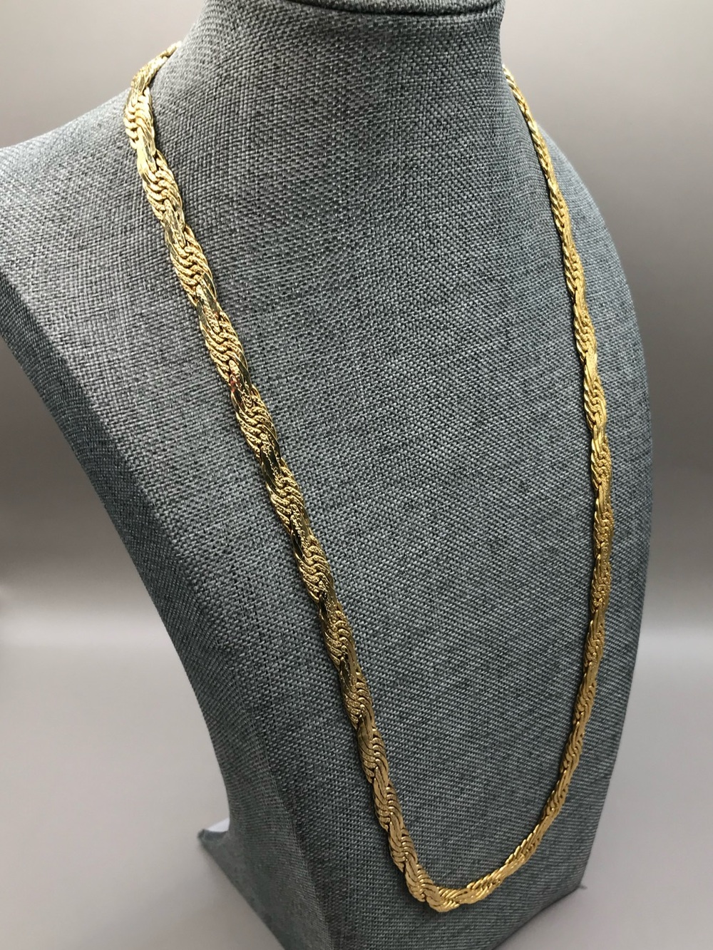 Classic Gold-Tone Rope Twist Chain Necklace - Picture 2 of 7